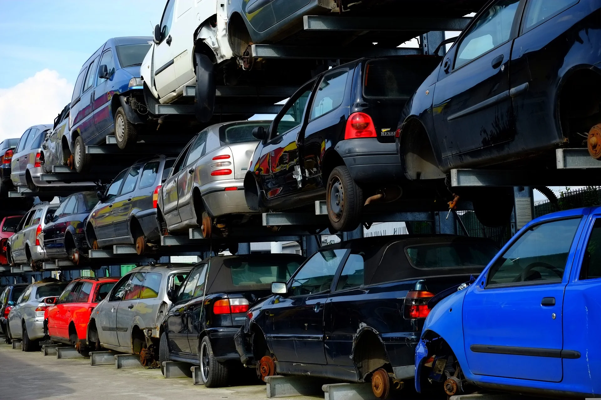 9 Cara Jualan Mobil Bekas Terbaru 2024, Biar Cepat Laku dengan Harga Tinggi