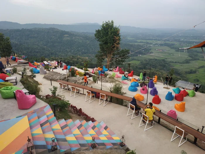 Tempat Wisata Obelix Hills yang Viral dan Wajib di Jogja