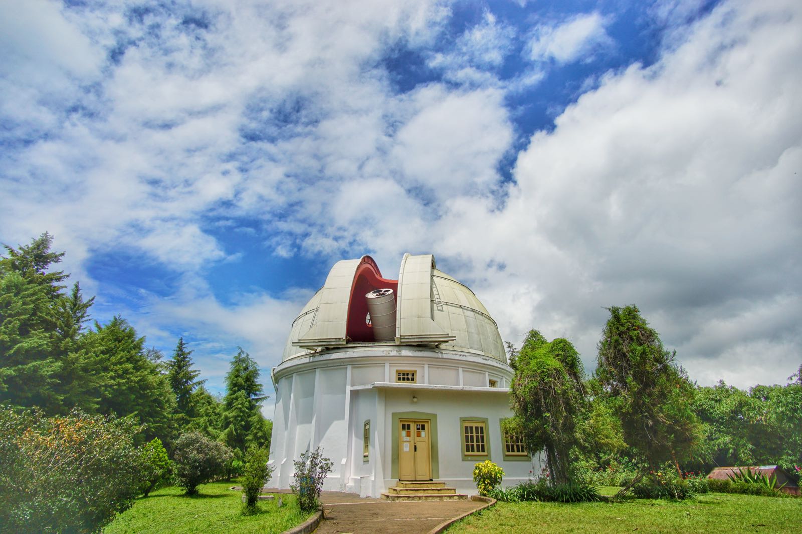 Fakta Menarik Terkait Observatorium Bosscha yang Unik