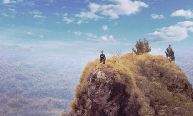 10 Gunung Di Wonosobo Dengan Pemandangan Yang Indah 9 Gunung-Di-Wonosobo-Gunung-Lanang