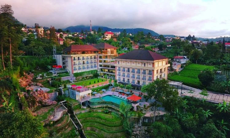7 Rekomendasi Untuk Pesan Hotel Di Tawangmangu Paling Bagus