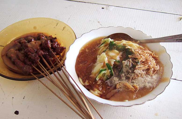 Mie Ongklok makanan khas Dieng